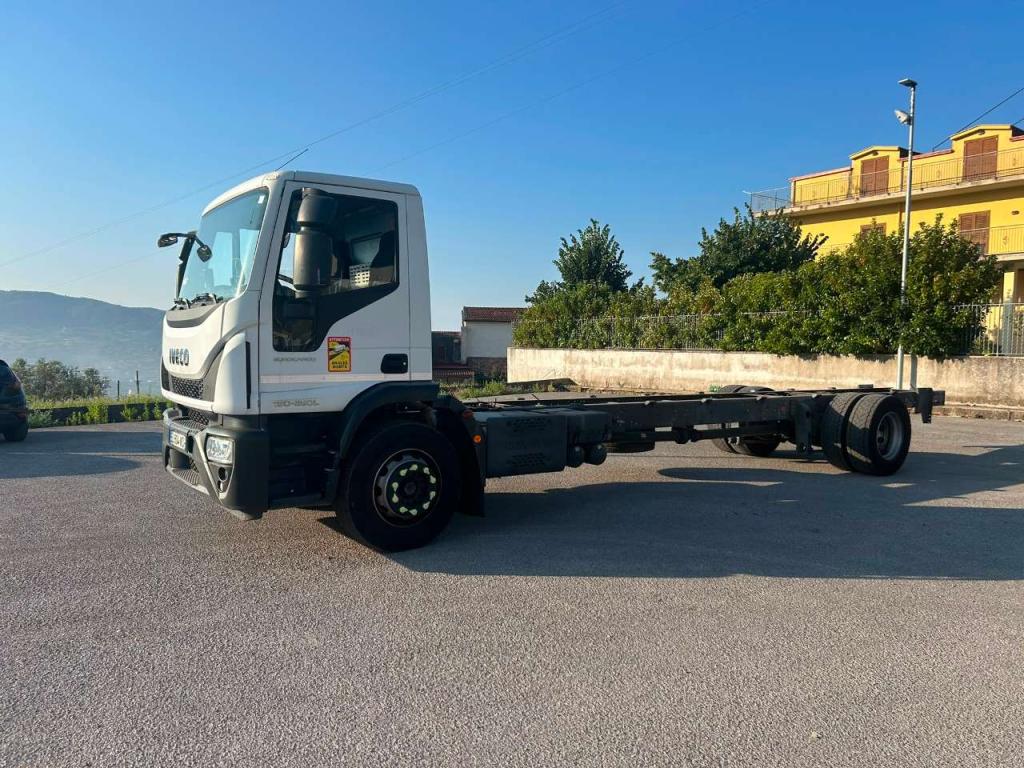 Iveco EUROCARGO CUBE 190-280L Photo 10