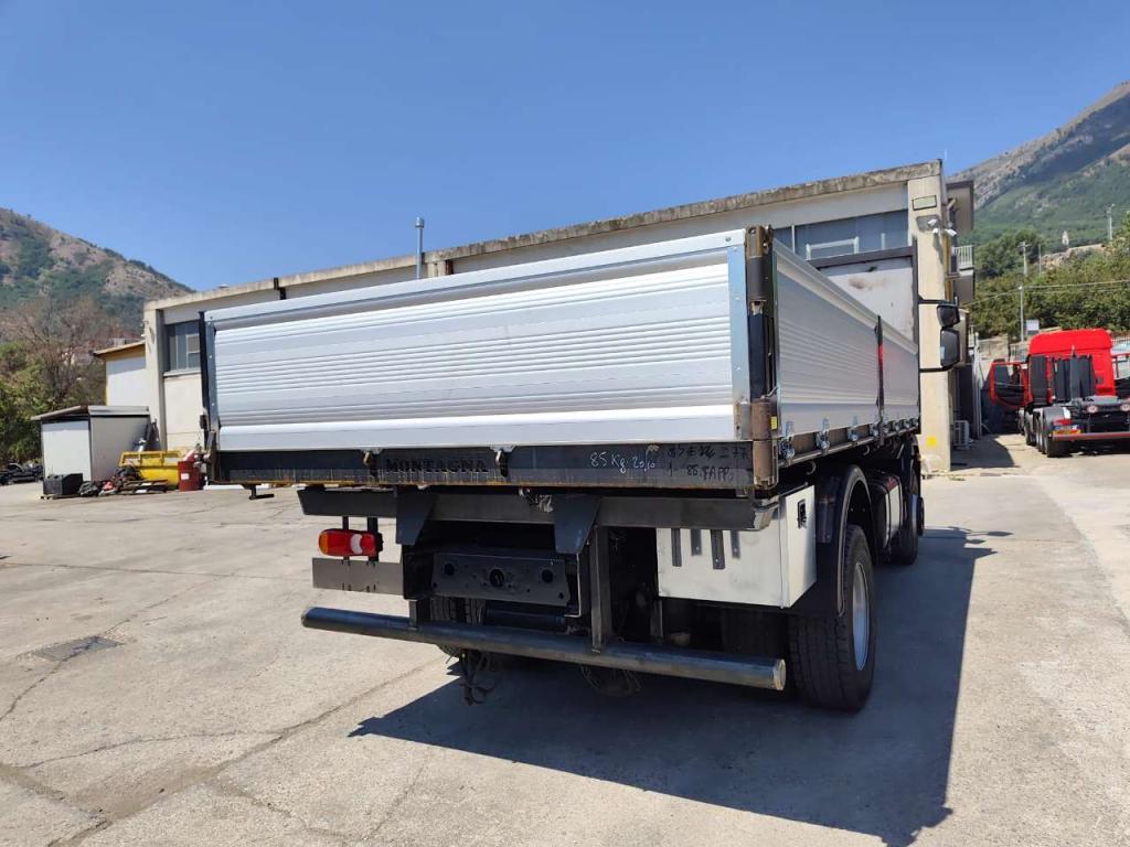 Iveco EUROCARGO 160-280 Photo 2