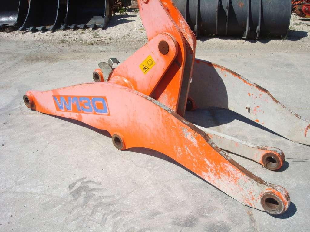 Arm for loaders for Fiat Hitachi W130 Photo 2