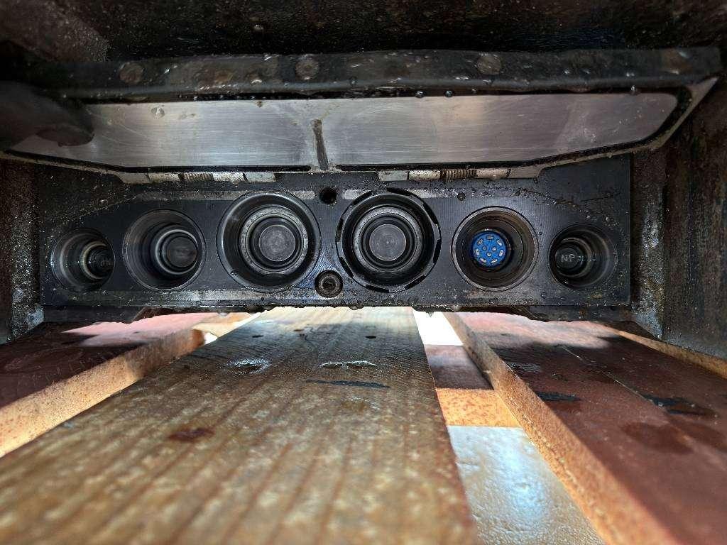 OilQuick OQ80 323D Photo 20