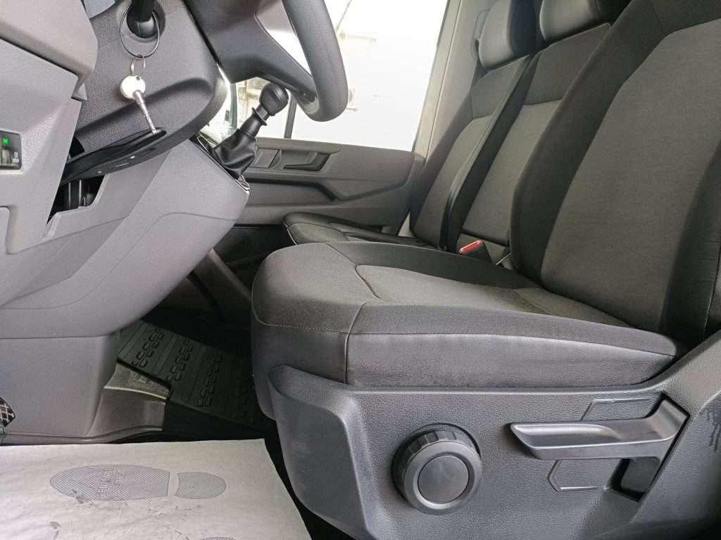 Volkswagen CRAFTER  CRAFTER 35 FURGONE L3H3 Photo 15