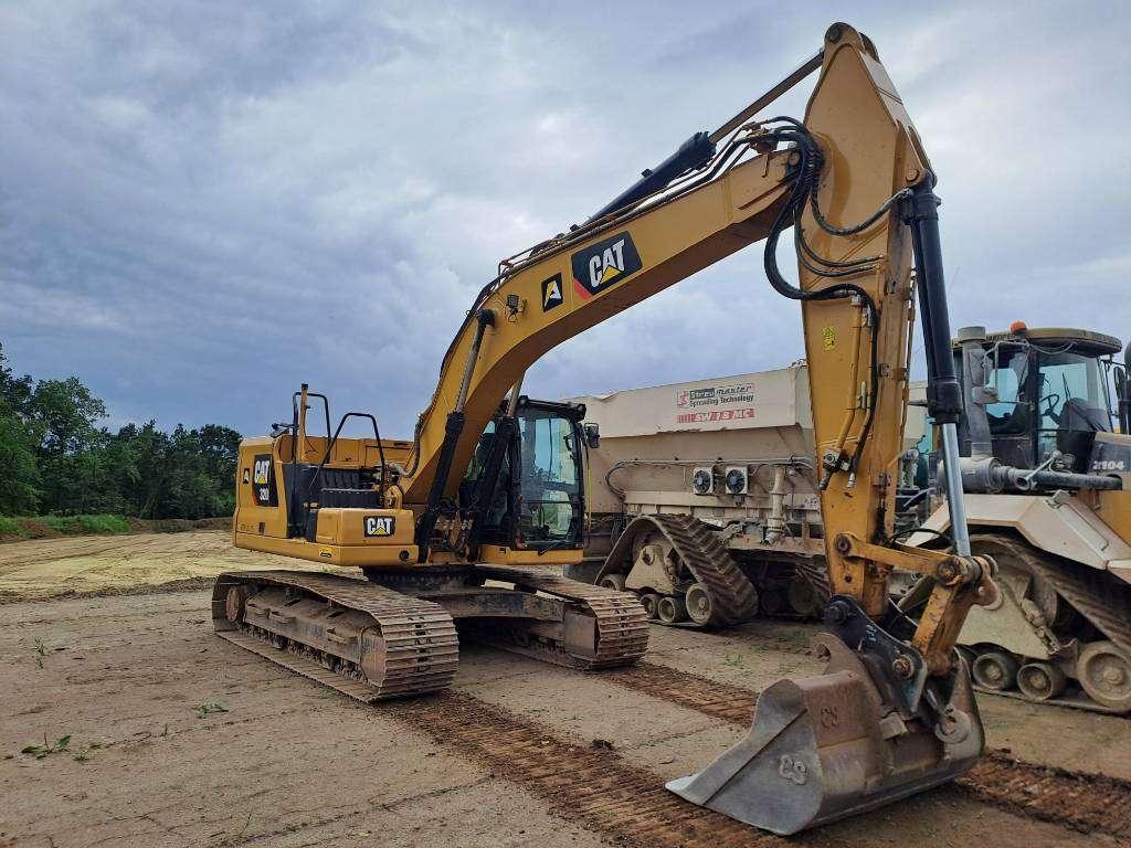 Caterpillar 320 Photo 6