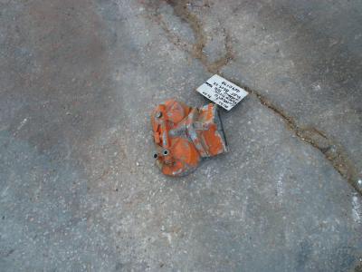 Fuel filter bracket for Fiat Allis FD20 - FL20 - MOTORE FIAT 8215.22 (CODICE 4690738) sold by OLM 90 Srl