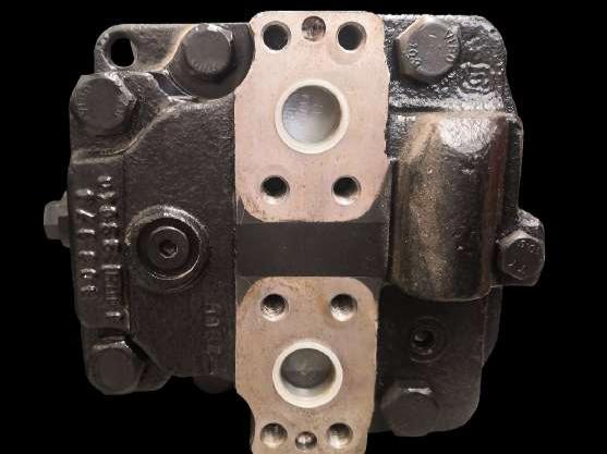Sauer Danfoss 90M100NC0NTN0C7W00CBC0000B3 Photo 2