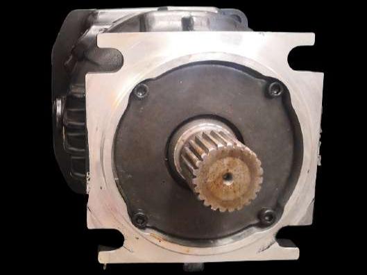 Sauer Danfoss 90M100NC0NTN0C7W00CBC0000B3 Photo 4