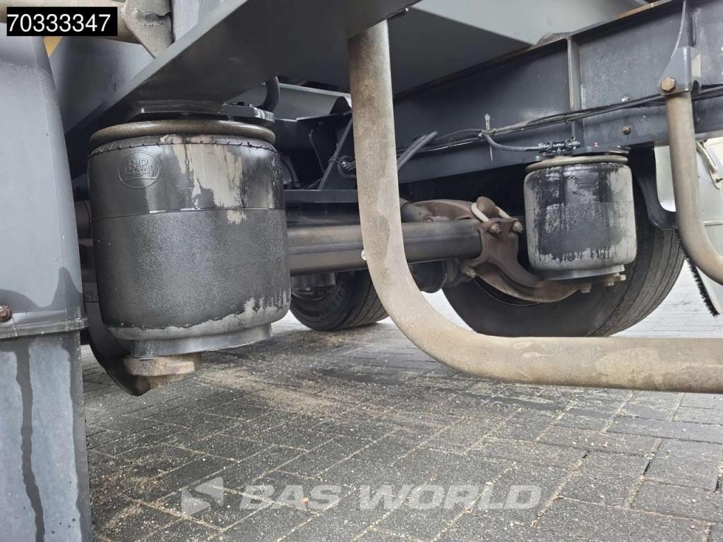 Kässbohrer CS Lift Axle 40ft Photo 11