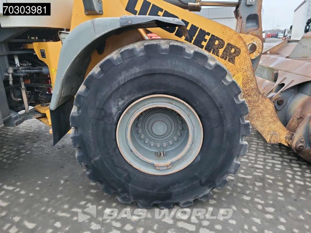 Liebherr L576 Photo 25