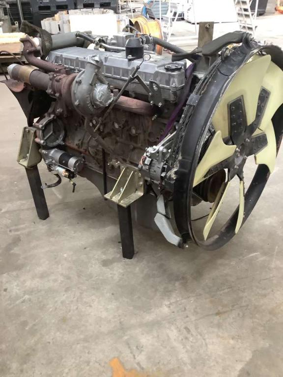 Internal combustion engine for New Holland E 385 Photo 3