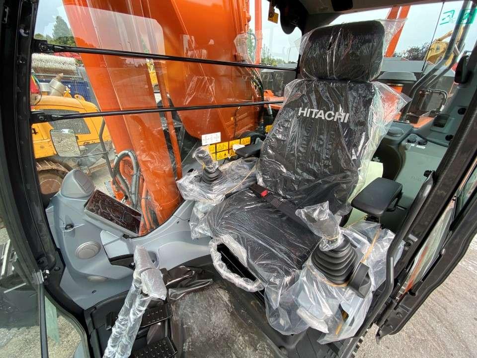 Hitachi ZX350LCN-7 Photo 6