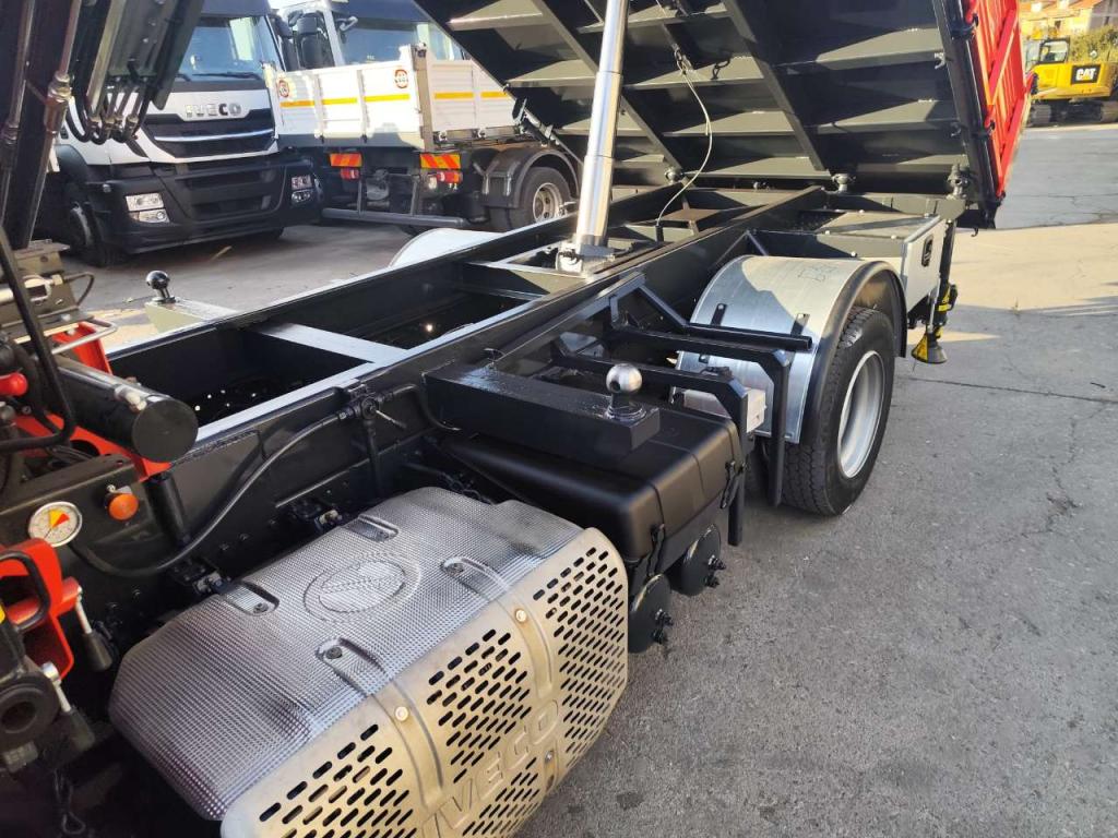 Iveco EUROCARGO 80-190 Photo 23