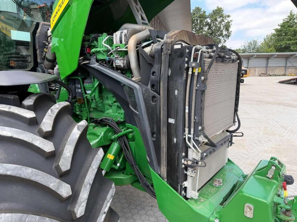 John Deere 8R 370 Photo 17