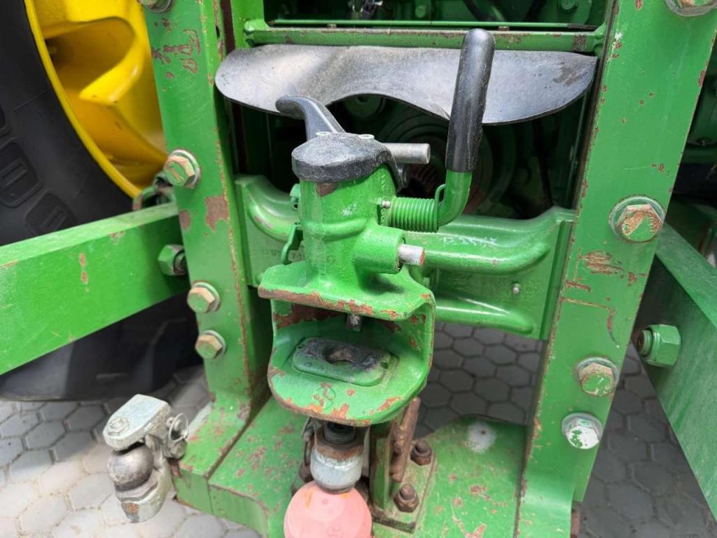 John Deere 8R 370 Photo 25