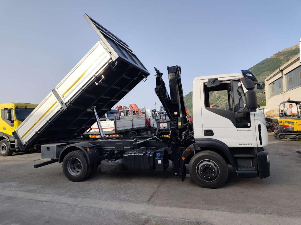 Iveco EUROCARGO 140-250 Photo 18