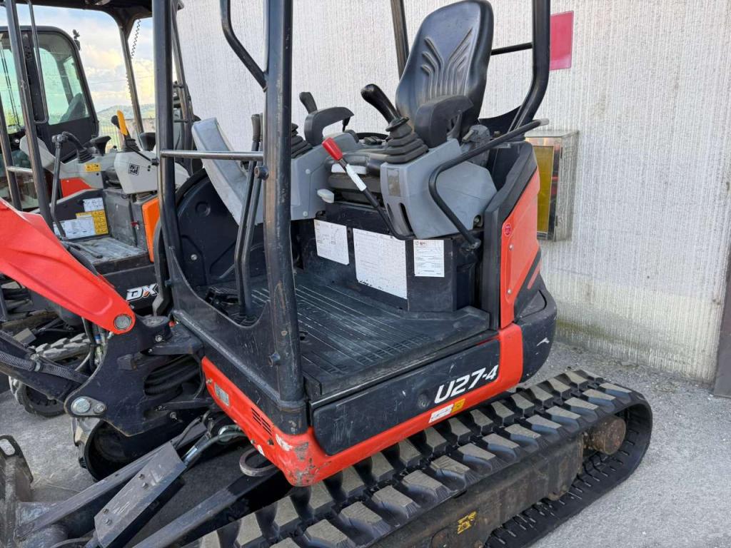 Kubota U27 Photo 2