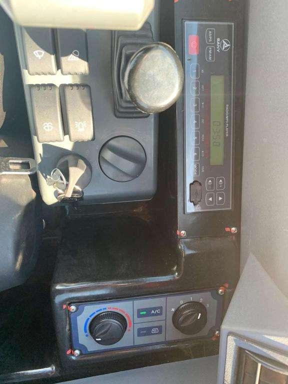 Sany SY50U Photo 3