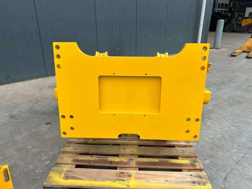 Komatsu D37 Photo 10