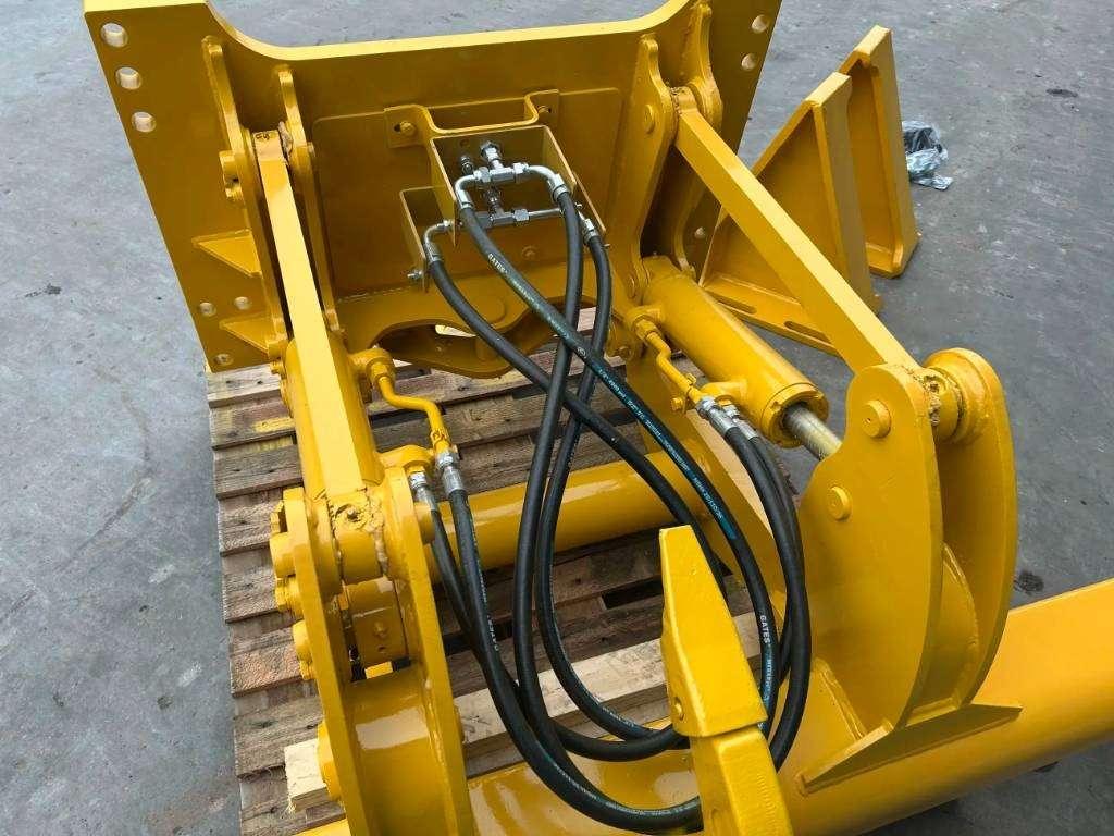 Komatsu D37 Photo 9
