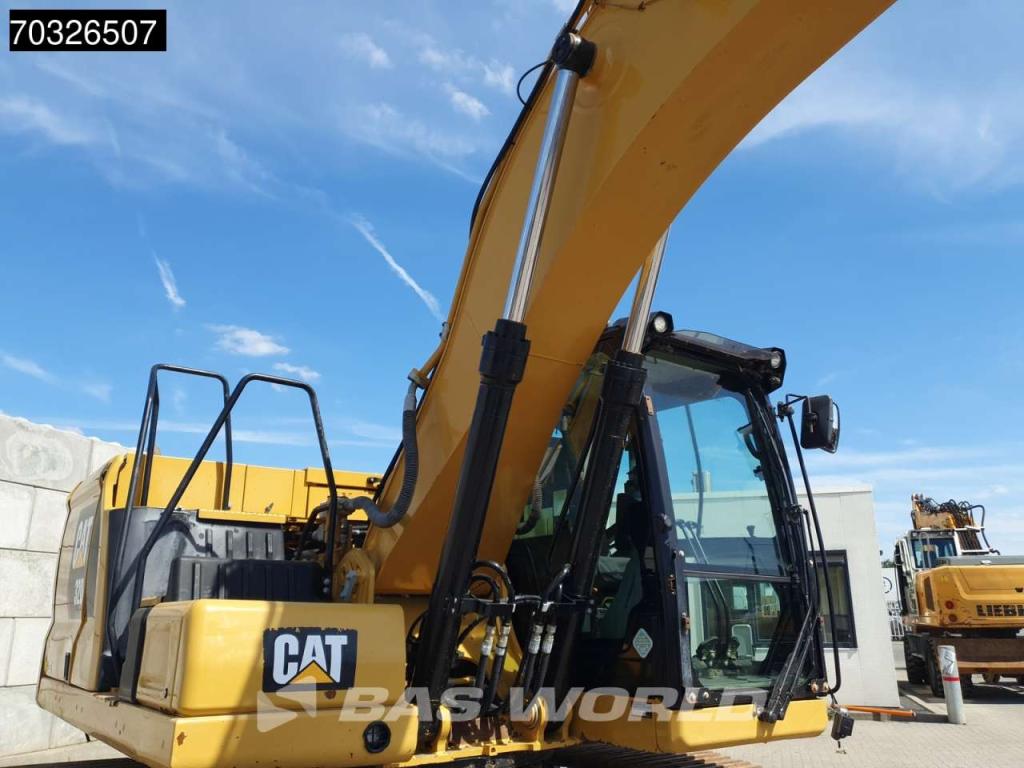 Caterpillar 320 07B Photo 11