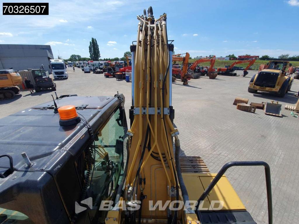 Caterpillar 320 07B Photo 13