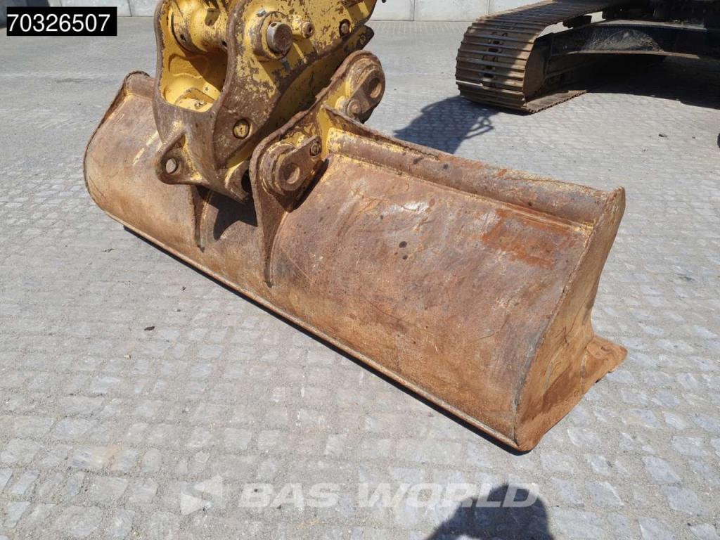 Caterpillar 320 07B Photo 18