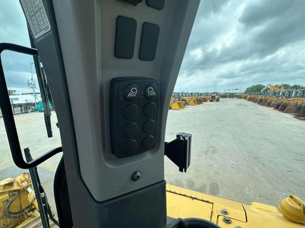 Caterpillar D6 LGP Photo 20