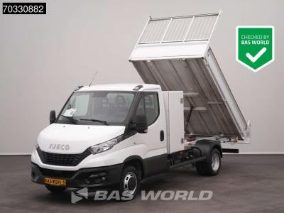 Iveco Daily 35C16 3.0L Kipper met Kist Dubbellucht 3,5t Trekhaak Airco Cruise Euro6 Tipper Benne Kieper A sold by BAS World B.V.