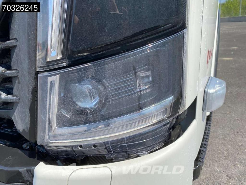 Isuzu M30 5.2 4X2 Photo 10