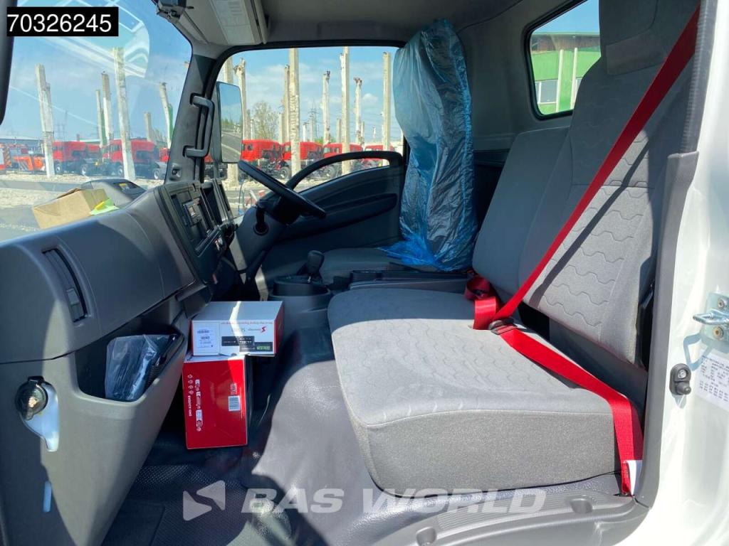 Isuzu M30 5.2 4X2 Photo 14