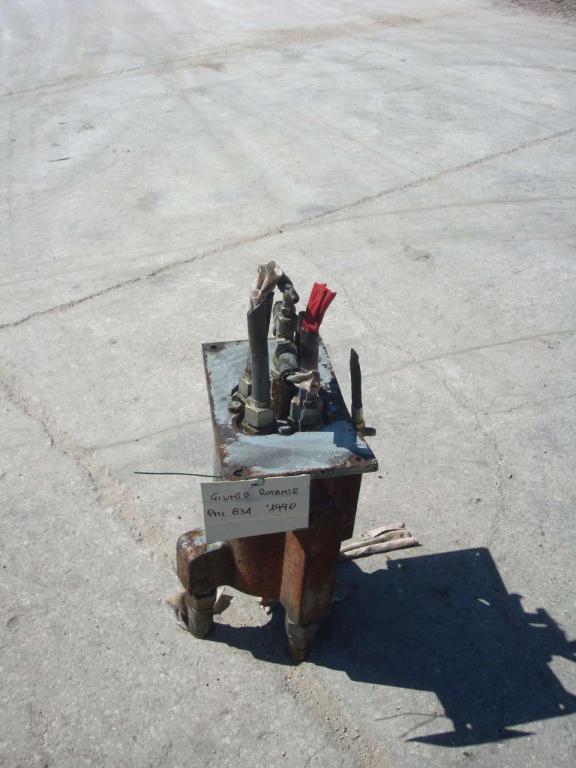Rotating joint for PMI 834 Photo 2