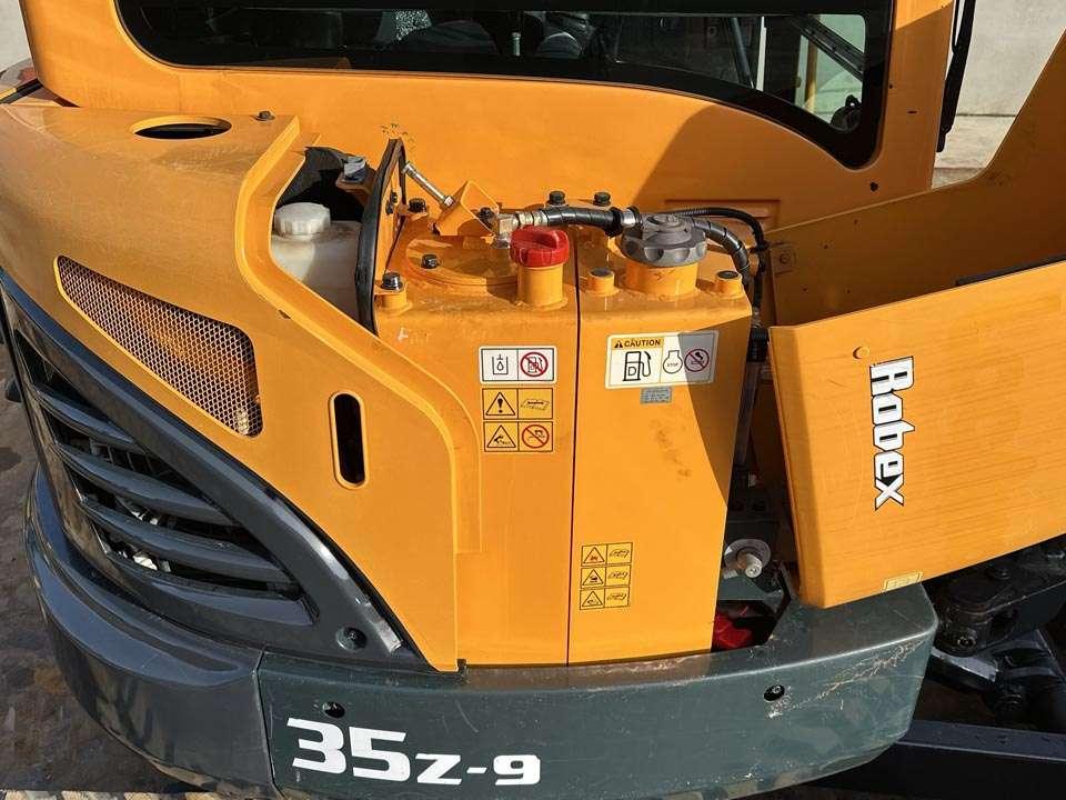 Hyundai ROBEX 35Z-9 Photo 10