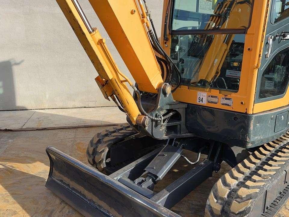 Hyundai ROBEX 35Z-9 Photo 9