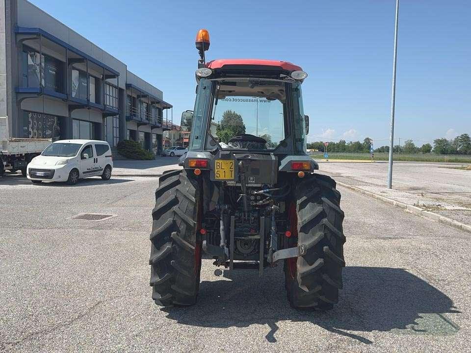 Kubota M8540 4x4 Photo 20