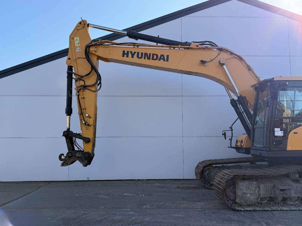 Hyundai HX220L - 360° Camera / Automatic Greasing Photo 14
