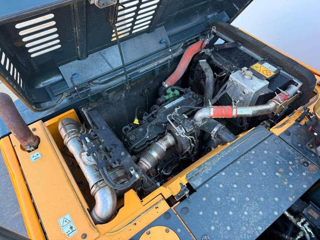 Hyundai HX220L - 360° Camera / Automatic Greasing Photo 29