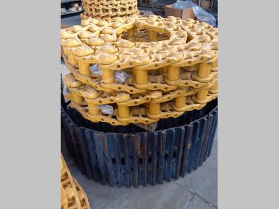 Chain for Caterpillar 973 sold by Fratelli Zenzalari S.r.l.