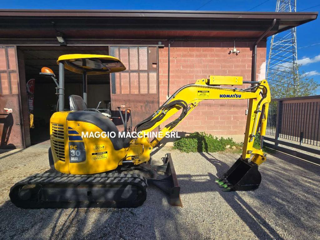 Komatsu PC30 MR-3 Photo 2