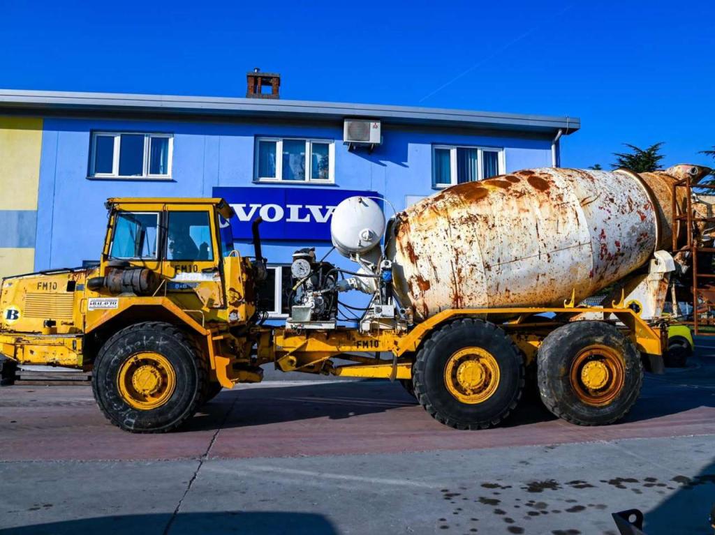 Volvo A25C 6x6 Photo 2