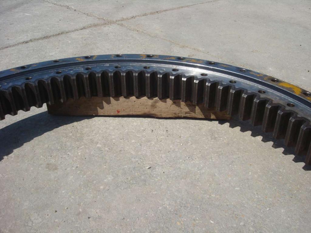 Slewing ring for Fiat Hitachi 150W3 Photo 4