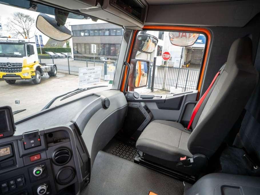 Renault C 430 DXI-6X4+ HIAB 18T/m / 3 EXT Photo 15