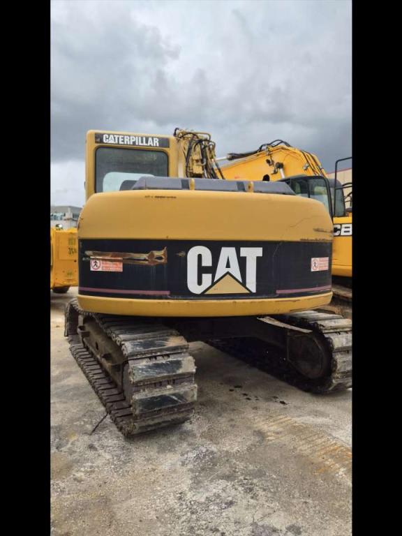 Caterpillar 311C Photo 6