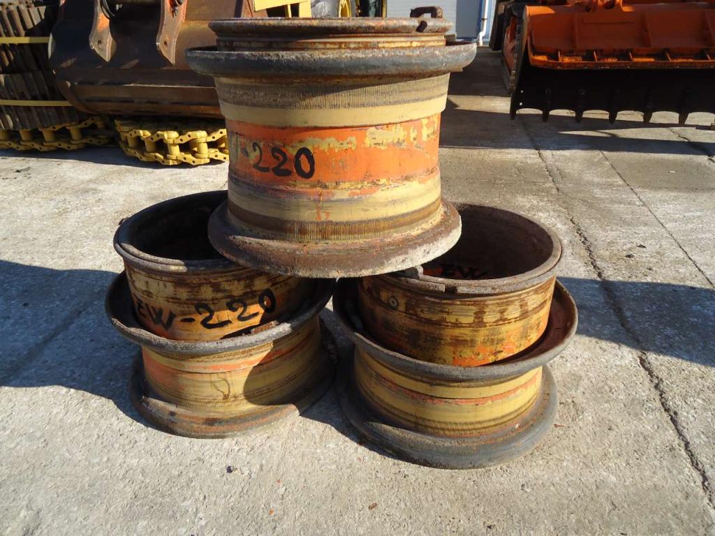 Rim for Hitachi ZW220 Photo 3