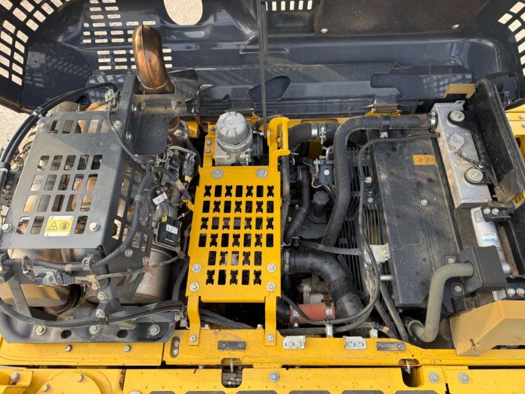 Komatsu PC210 NLC-11 Photo 14