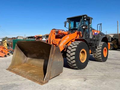 Hitachi ZW250-6 sold by Massucco T. Srl