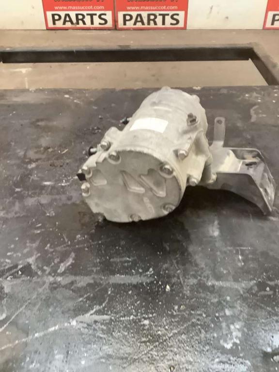 Air conditioning compressor for Volvo FH16 550 6x4 Photo 2