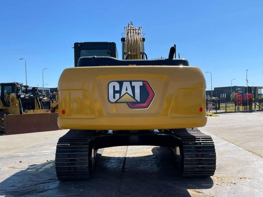 Caterpillar 323D3 Photo 4