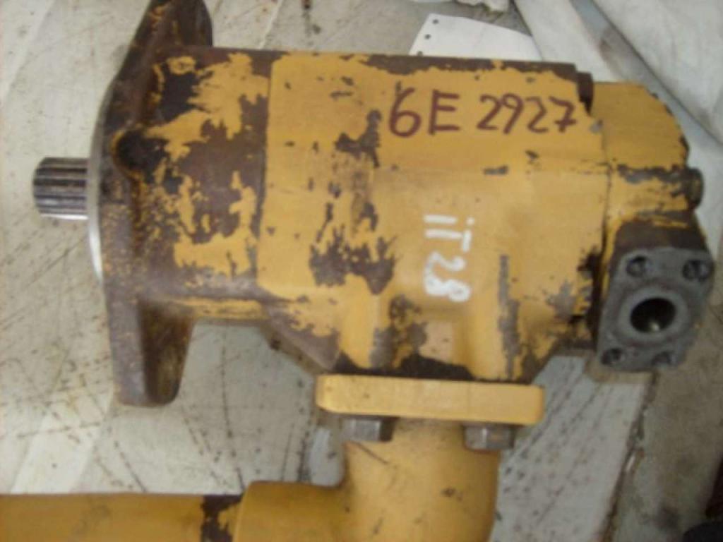 Hydraulic pump for Caterpillar IT28B Photo 1