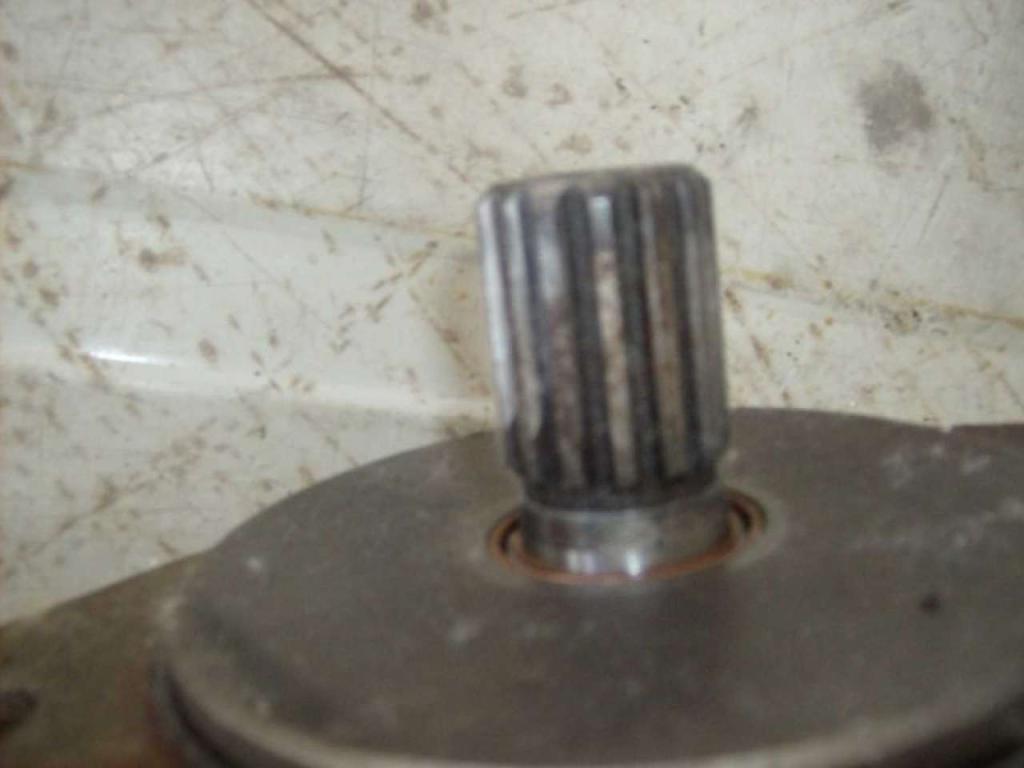 Hydraulic pump for Caterpillar IT28B Photo 2
