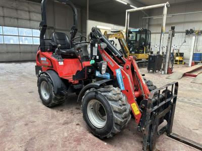 Manitou MLA 3-35 H sold by Crusher BV