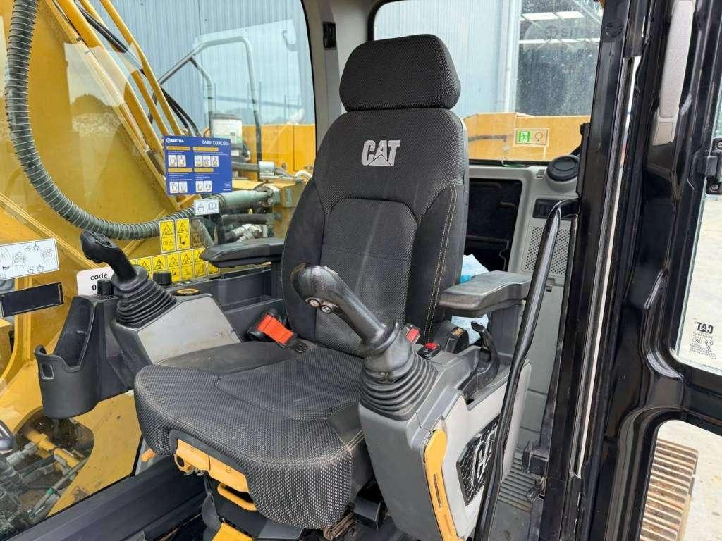Caterpillar 330 07B Photo 21