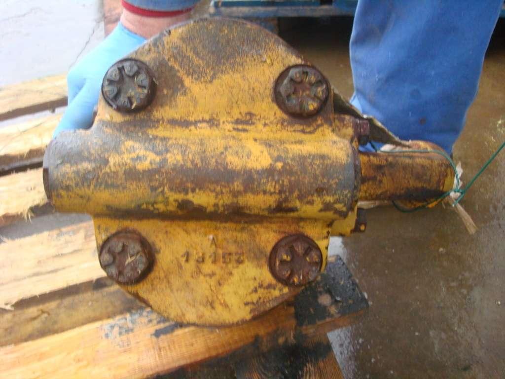 Hydraulic pump for DOZER FIAT ALLIS AD20 Photo 3